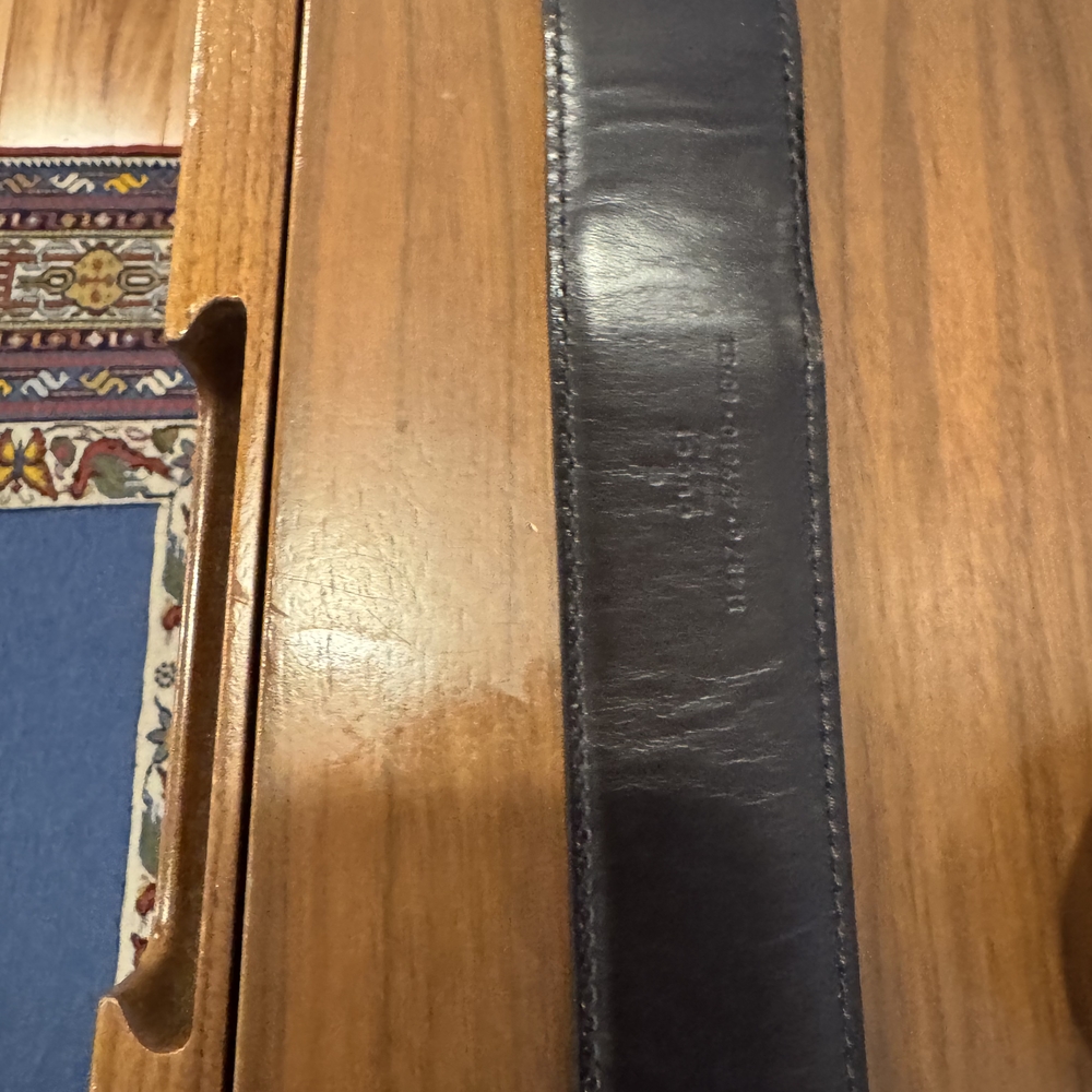 Gucci Brown Leather Belt with Gold Logo Buckle - Picture 9 of 9